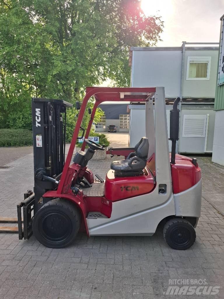 TCM FA30D-J Heftruck Дизелови камиони