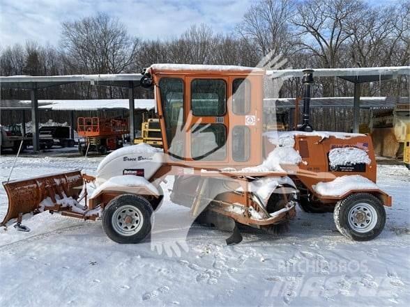Broce CRT350 Автоматични метачки с четки