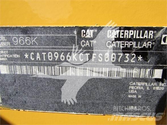 CAT 966K Колесни товарачи