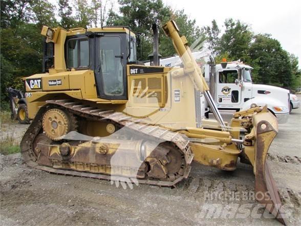 CAT D6T XL Верижни булдозери
