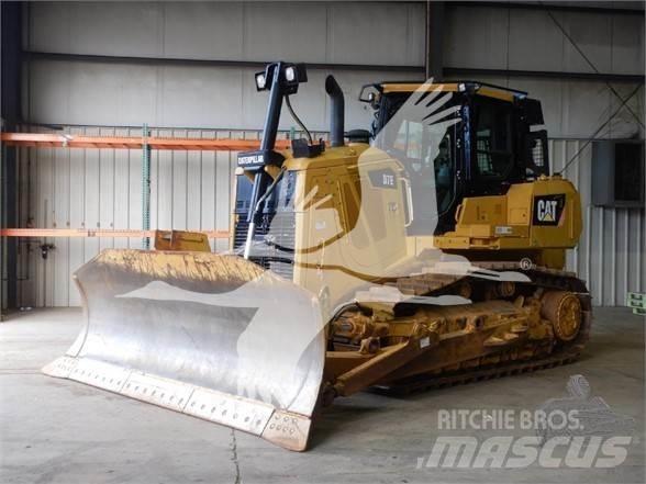 CAT D7E Верижни булдозери
