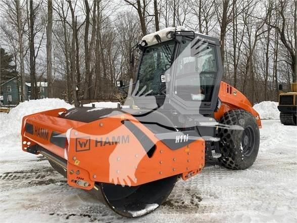 Hamm H11i Еднобарабанни ролки

