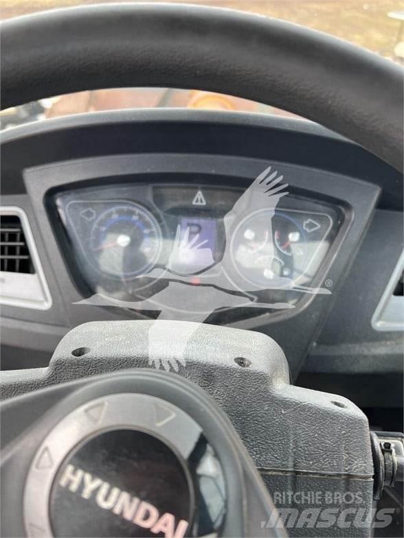 Hyundai HL970 Колесни товарачи