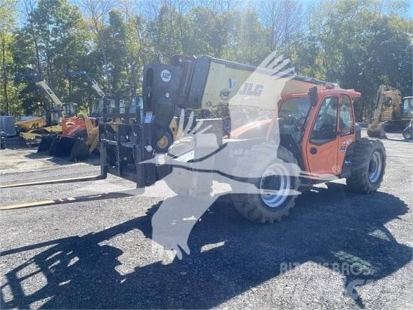 JLG 1255 Телескопични товарачи