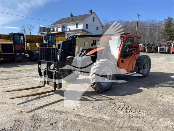 JLG 742 Телескопични товарачи