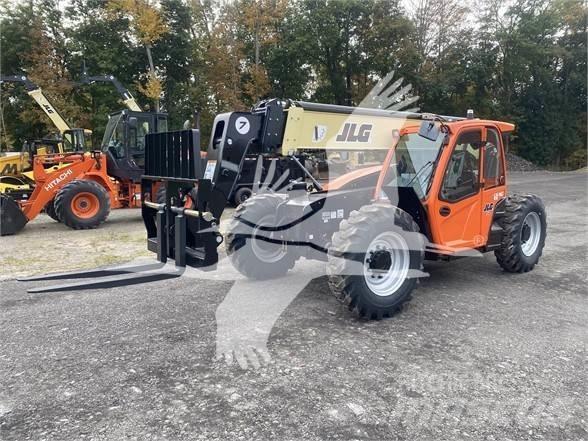JLG 742 Телескопични товарачи