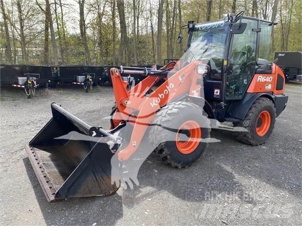 Kubota R640 Колесни товарачи
