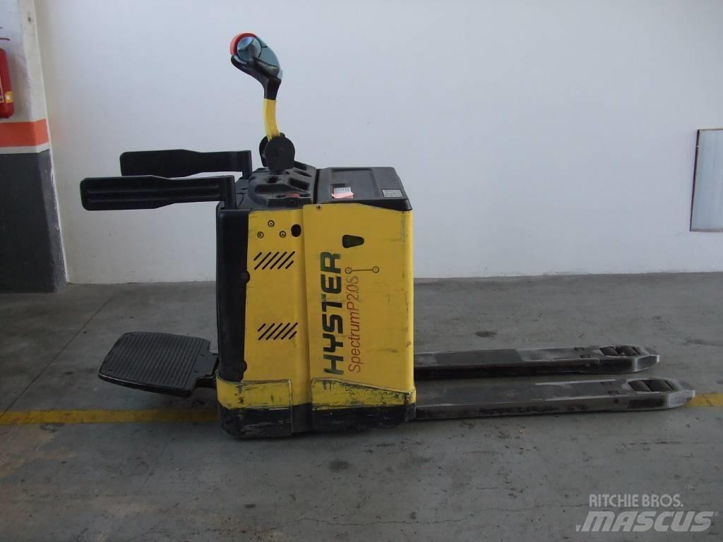 Hyster P2.0S Транспалетни колички с платформи