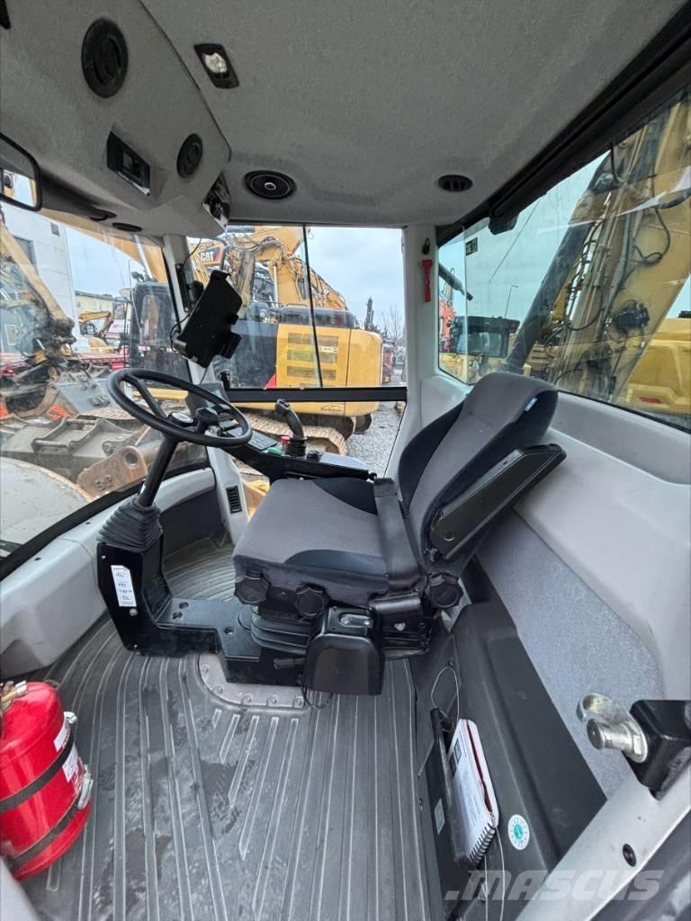 Dynapac CA 6000 D Еднобарабанни ролки
