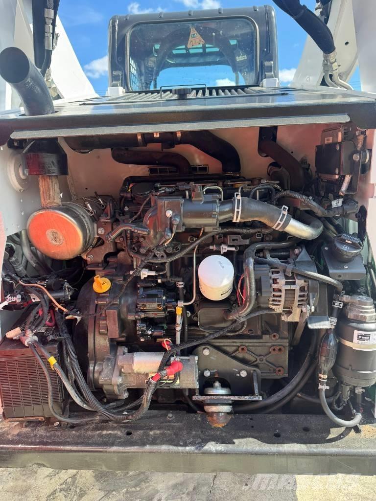 Bobcat T 740 Мини товарачи
