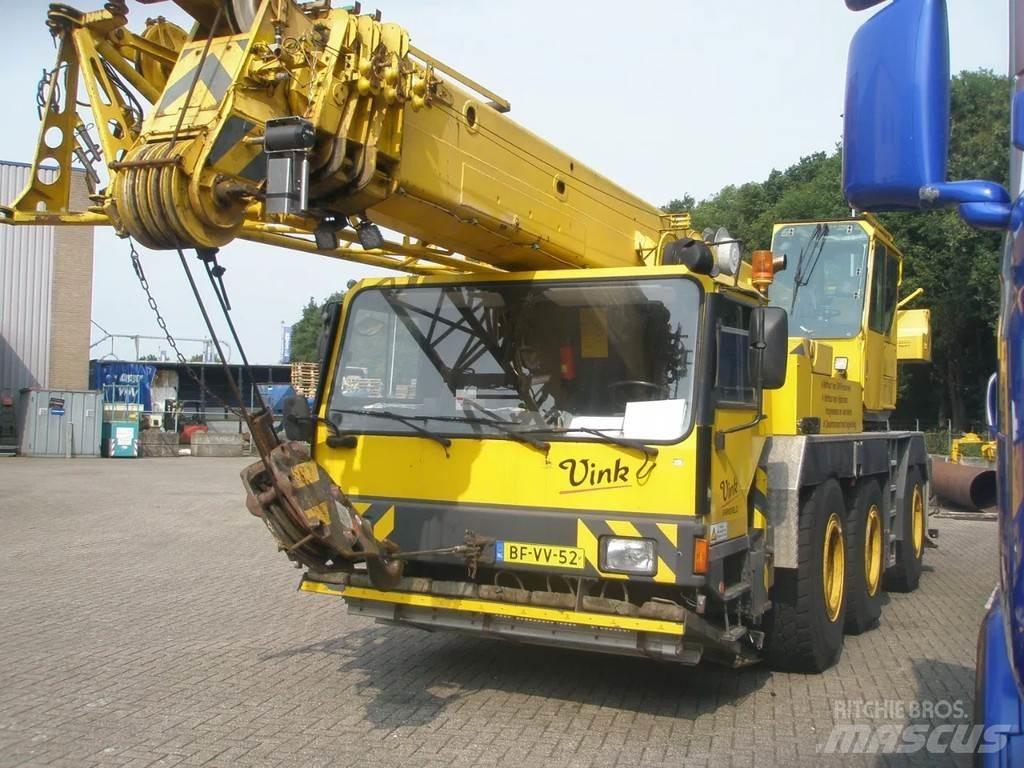 Liebherr LTM1040 Всъдеходни кранове