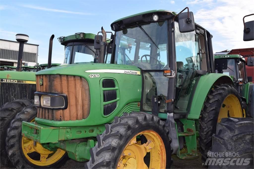 John Deere 6230 Трактори