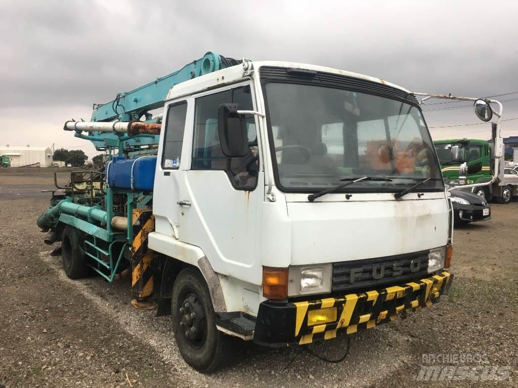 Mitsubishi DC-700BR Бетонопомпи
