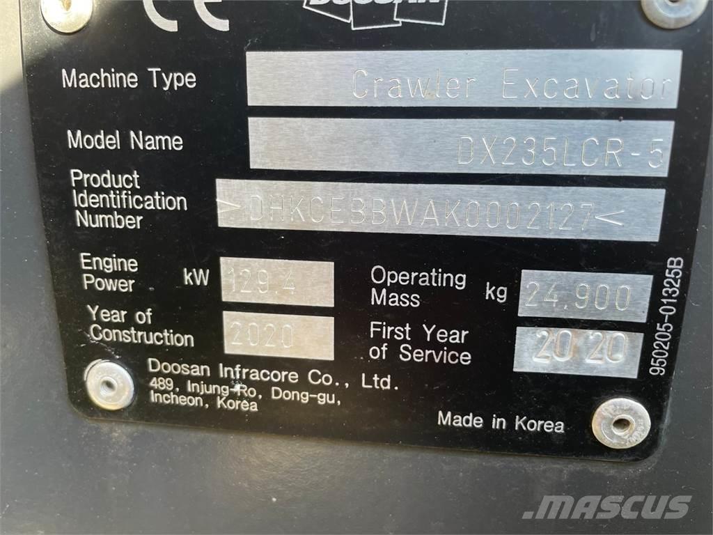 Doosan DX235 LRC Верижен екскаватор