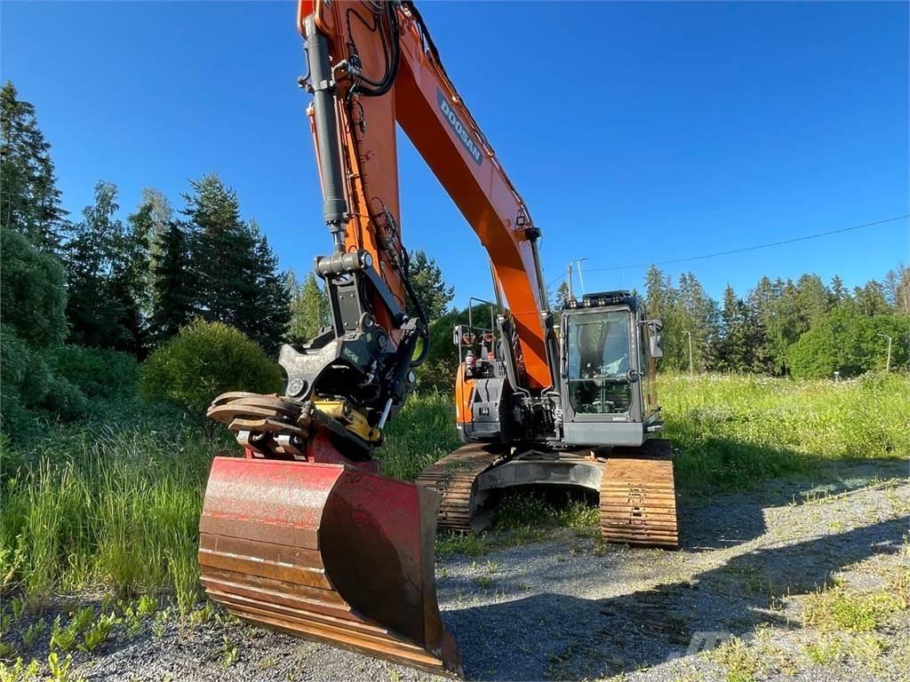 Doosan DX235 LRC Верижен екскаватор