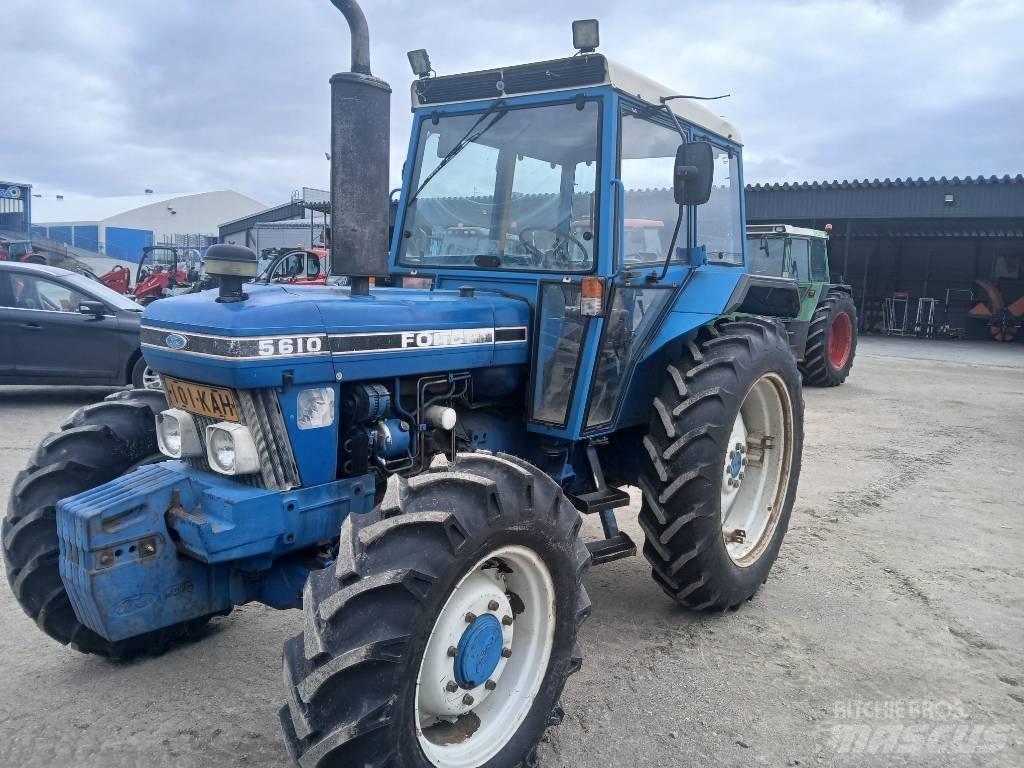 Ford 5610 Farmal Трактори