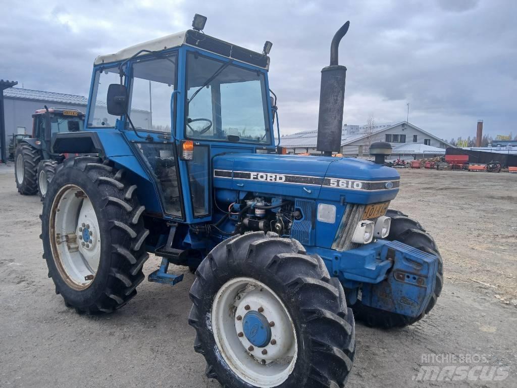 Ford 5610 Farmal Трактори