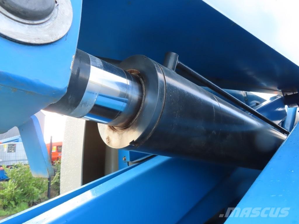 Genie S 65 Телескопични повдигачи
