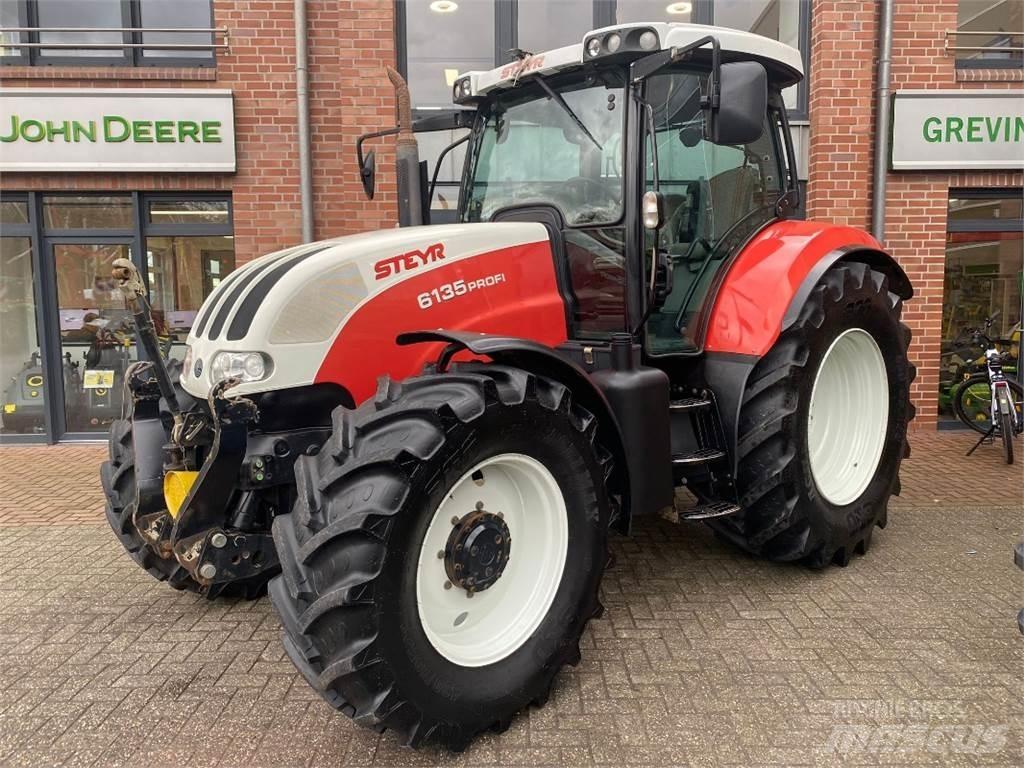Steyr 6135 Profi Трактори