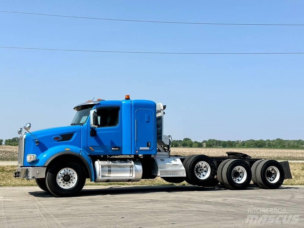 Peterbilt 567 Влекачи
