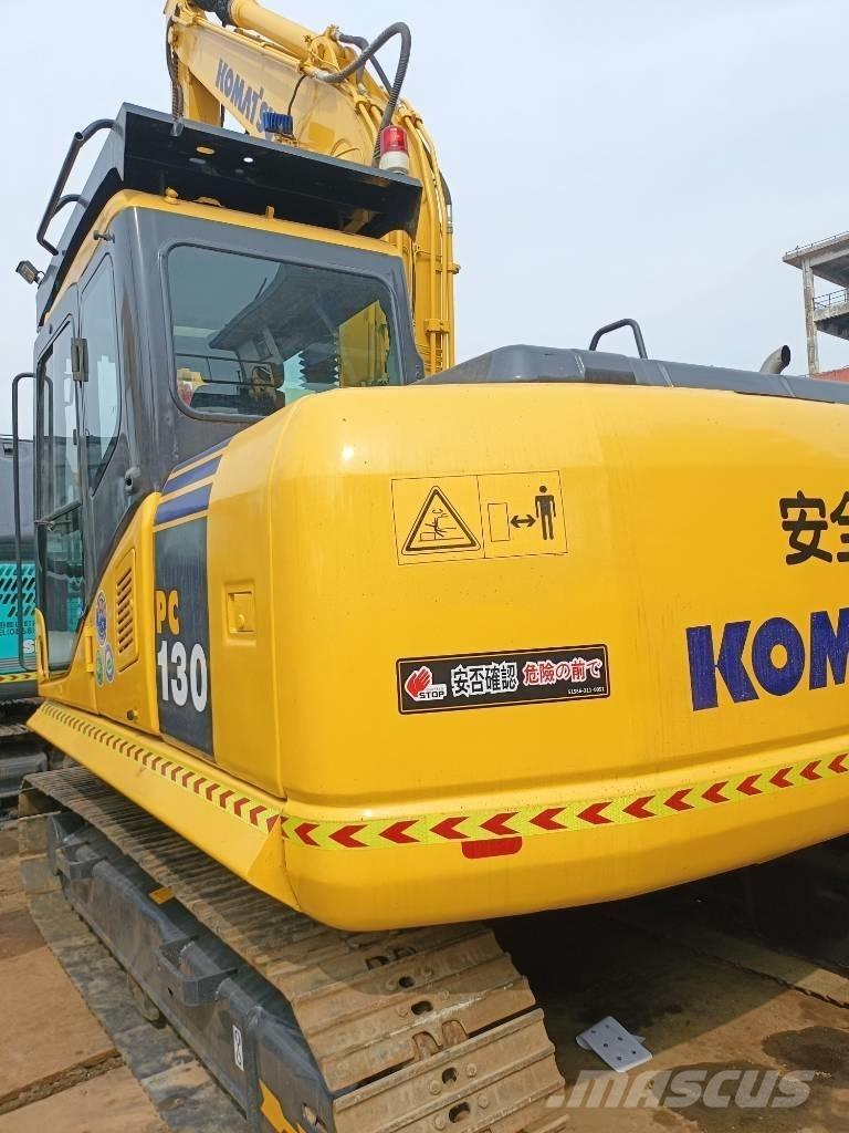 Komatsu PC130 Верижен екскаватор