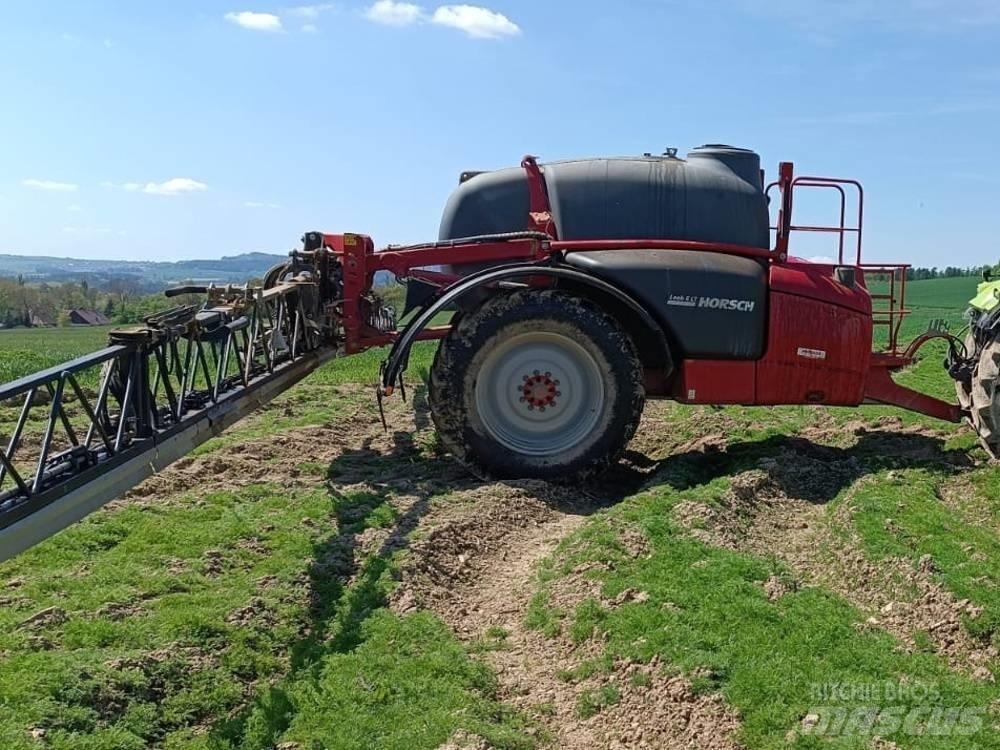 Horsch Leeb Прикачни пръскачки
