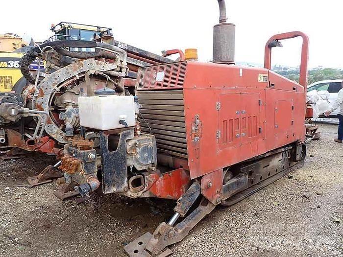 Ditch Witch JT4020 Апаратура за повърхностна редова сеидба