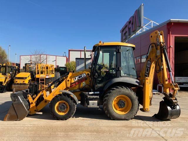 JCB 3CX AEC Товарач със заден ексватор