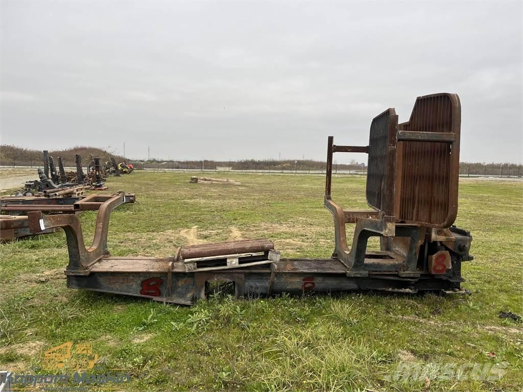 John Deere 1210E Други компоненти