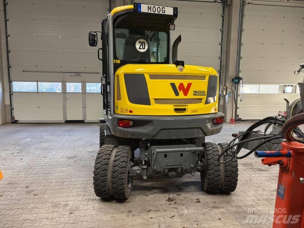 Wacker Neuson EW 65 Колесни екскаватори