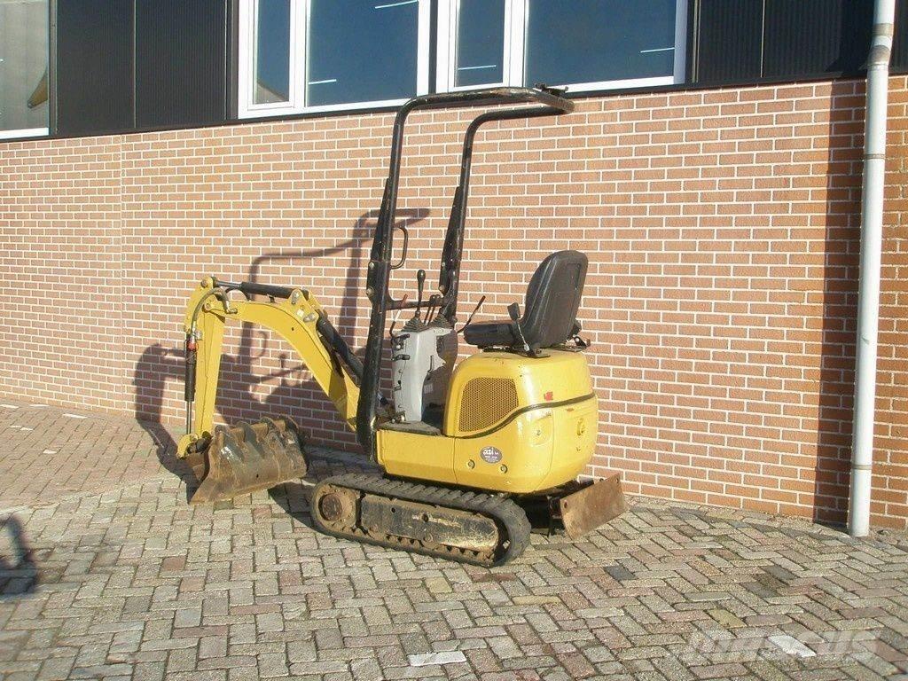 CAT 300.9 Мини екскаватори < 7 т