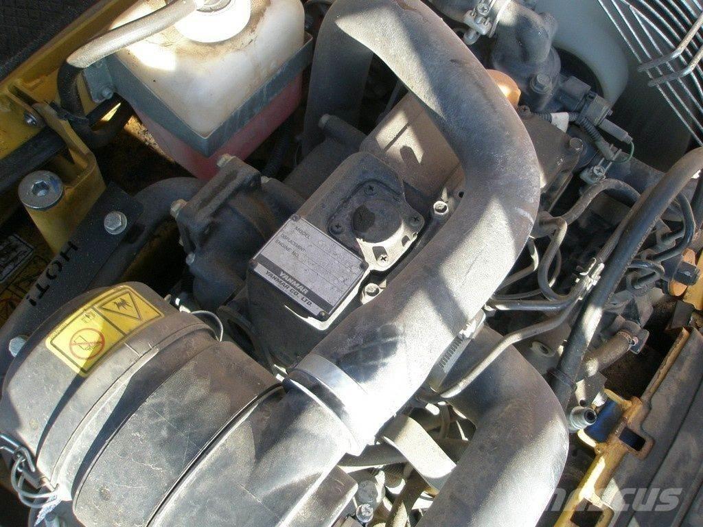 CAT 300.9 Мини екскаватори < 7 т