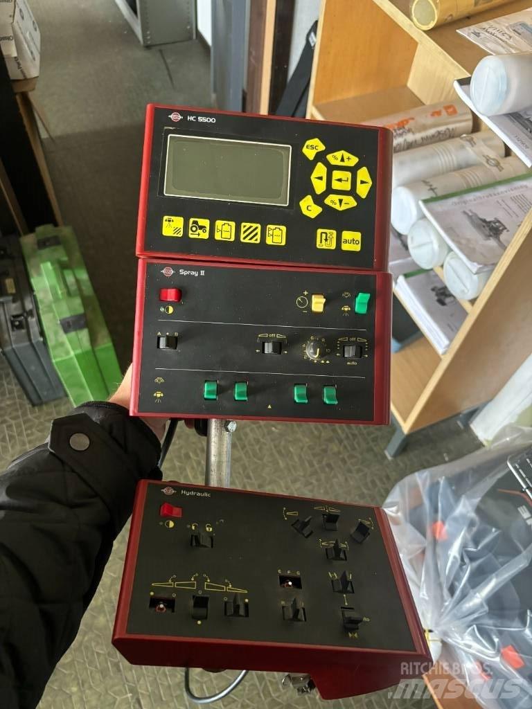 Hardi Commander 3200 Прикачни пръскачки

