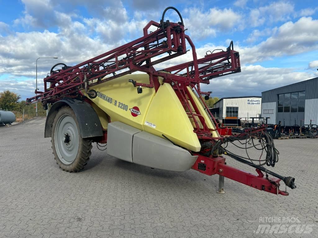 Hardi Commander 3200 Прикачни пръскачки
