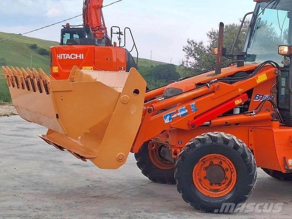 Fiat KOBELCO FB100 Товарач със заден ексватор