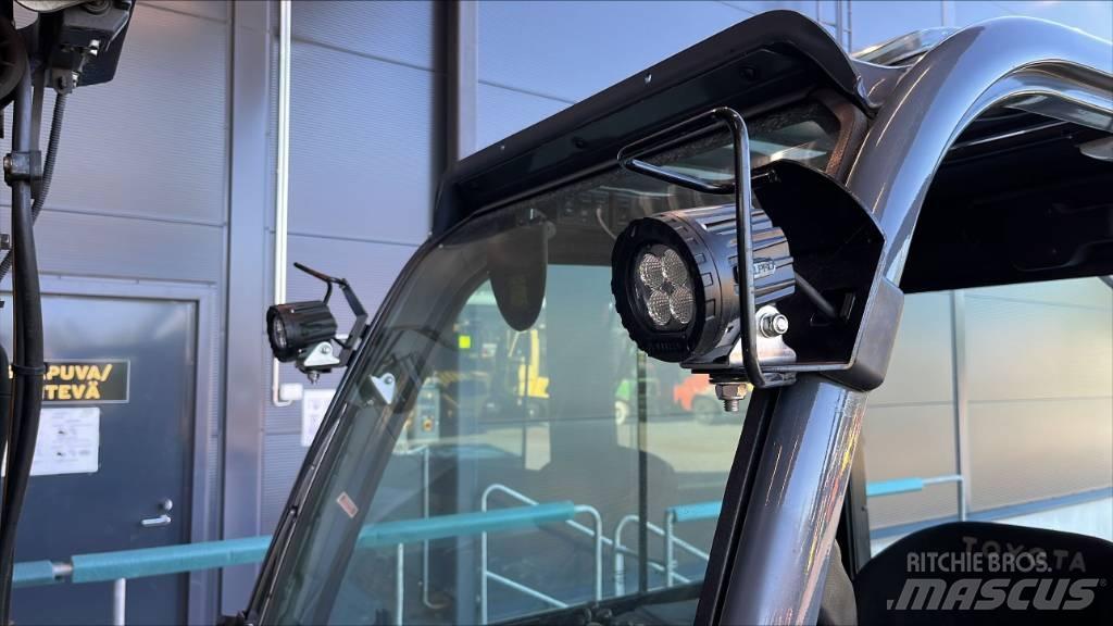 Toyota 02-8 FDF 18 Дизелови камиони