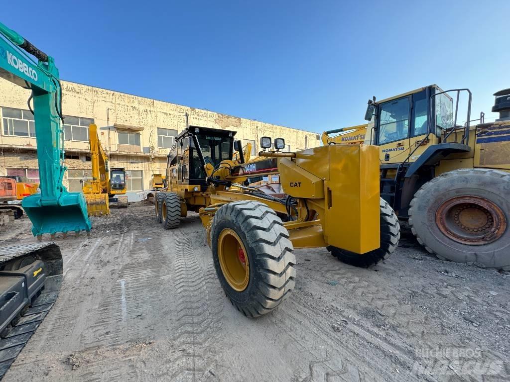 CAT 140 H Грейдери