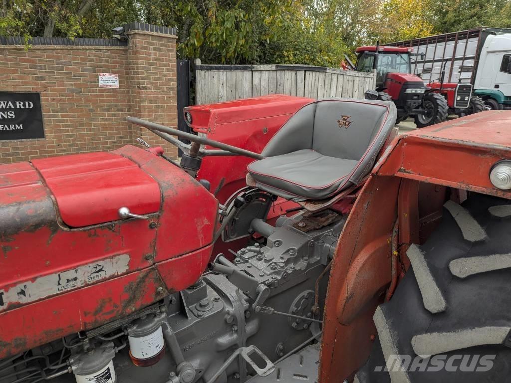 Massey Ferguson 135 Трактори
