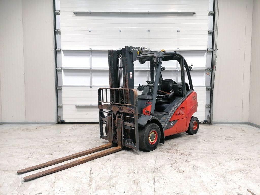 Linde H30T-02 Камиони с АГУ