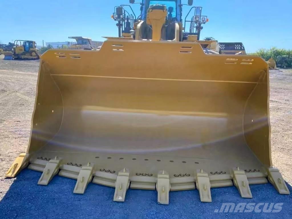 CAT 988 K Колесни товарачи