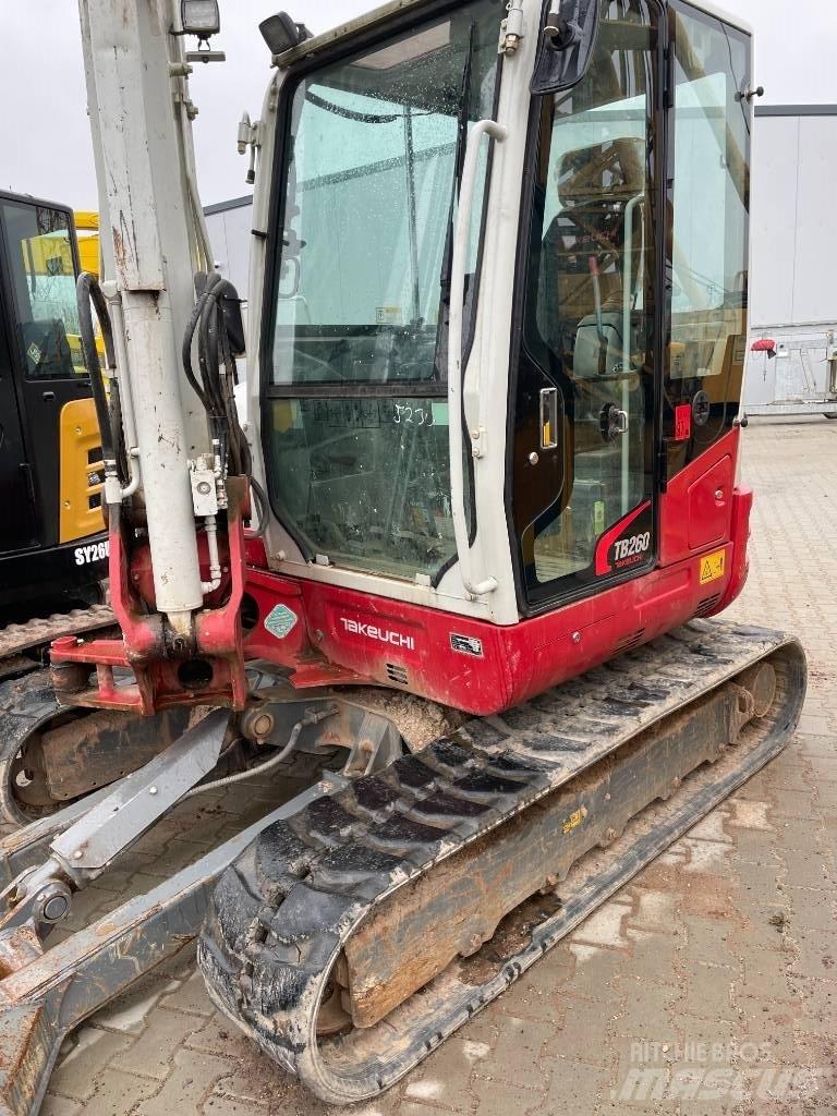 Takeuchi TB 260 Мини екскаватори < 7 т