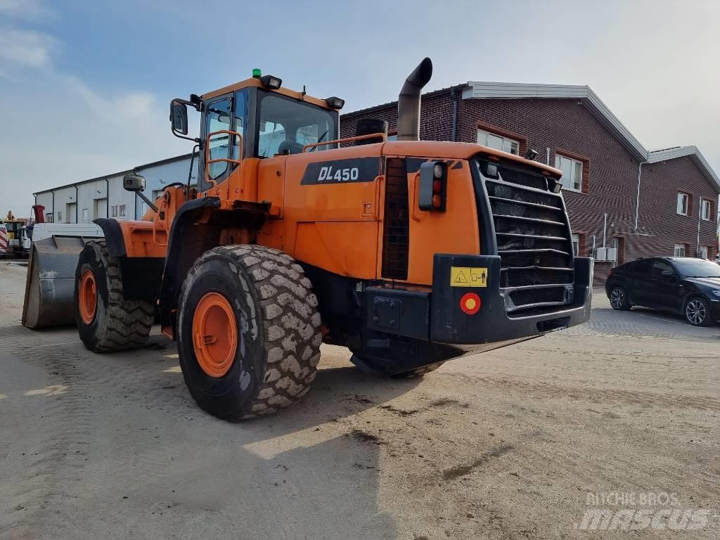 Doosan DL 450 Колесни товарачи