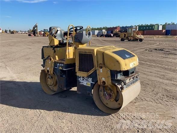 CAT CB-214E Еднобарабанни ролки
