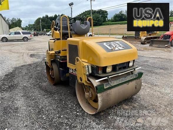 CAT CB-224E Еднобарабанни ролки
