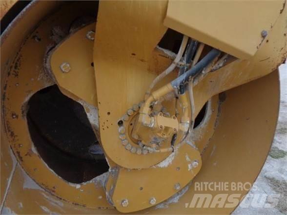 CAT CB-534DXW Еднобарабанни ролки
