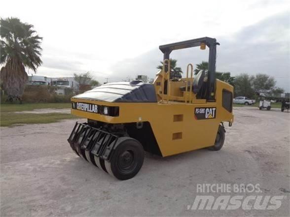 CAT PS-150C Пневматични гумени  ролки
