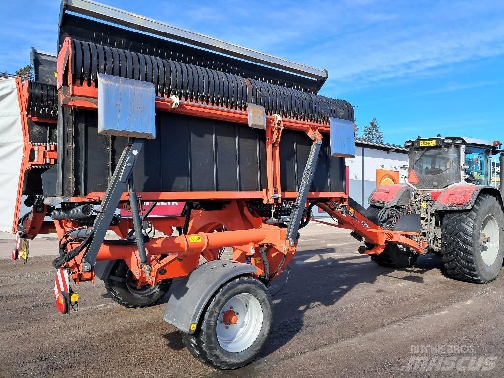 Kuhn Merge Maxx 950 Уиндроуърс/Косачки за сено и др.
