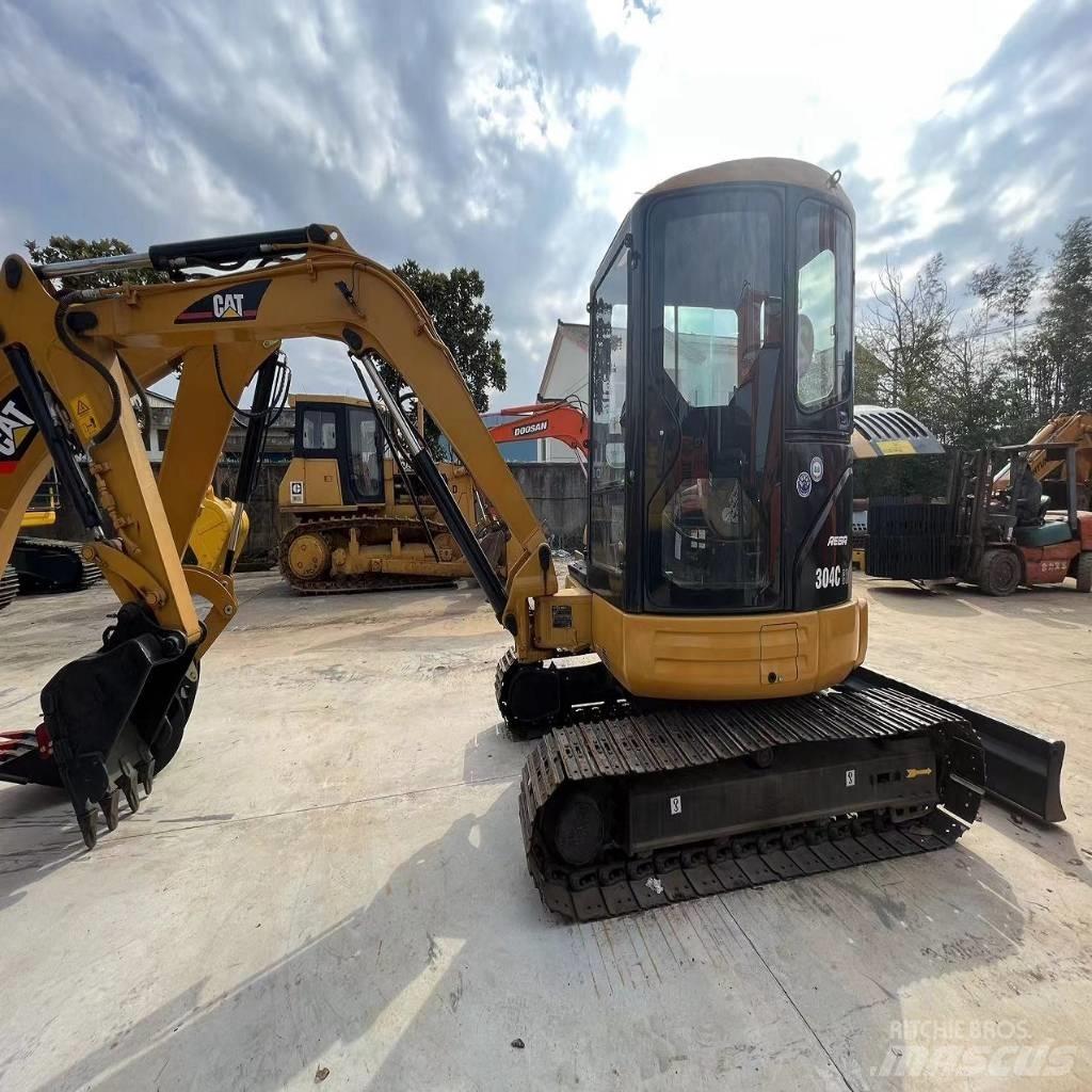 CAT 304 C Мини екскаватори < 7 т