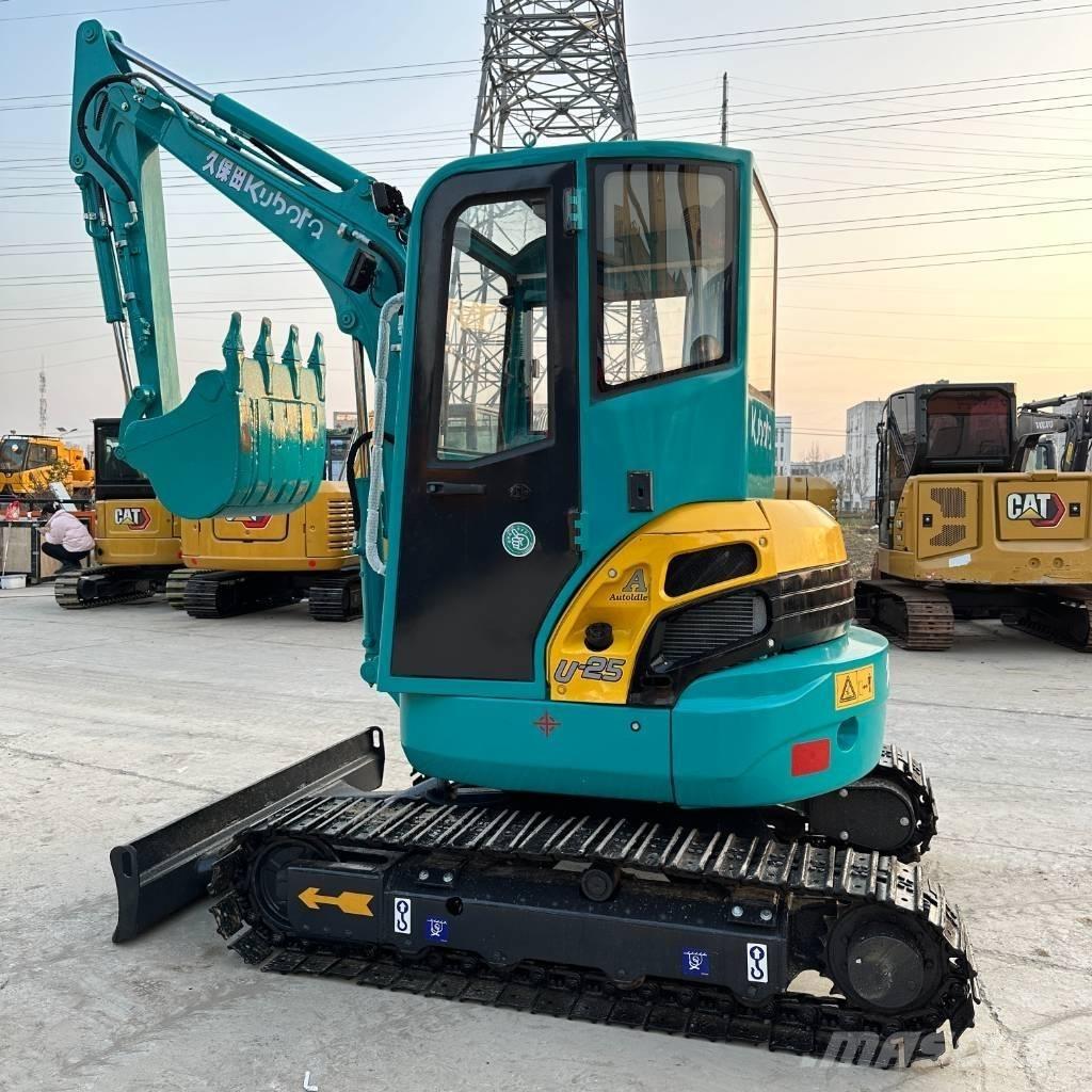 Kubota U 25 Мини екскаватори < 7 т