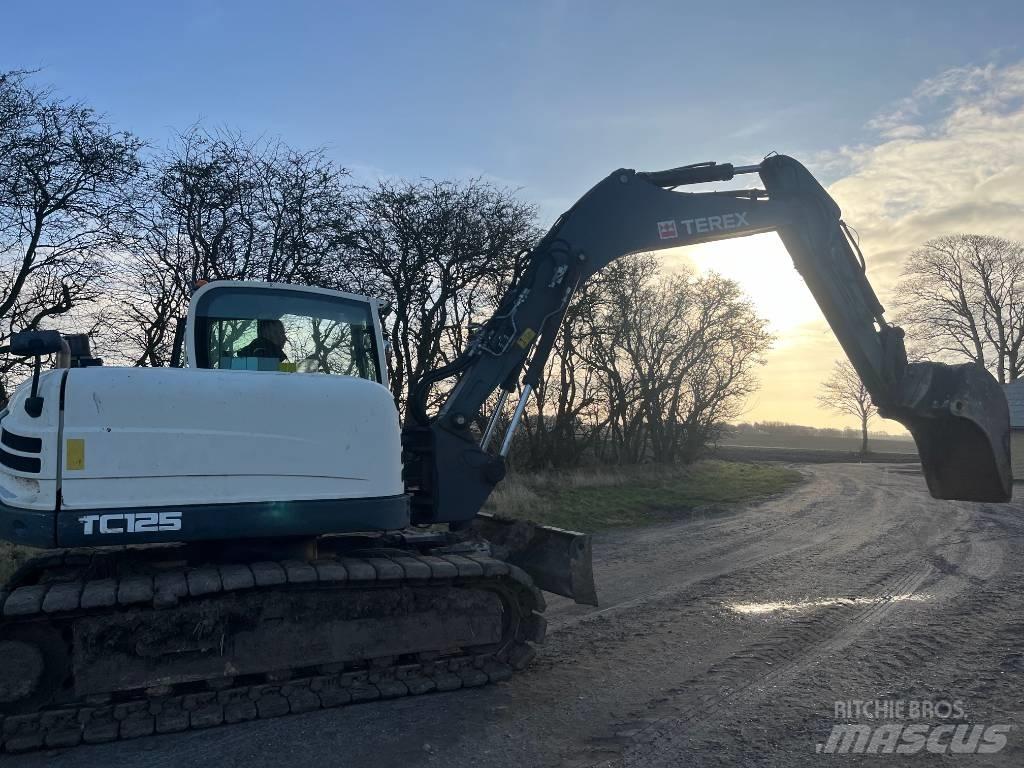 Terex TC 125 Средни екскаватори 7т - 12т